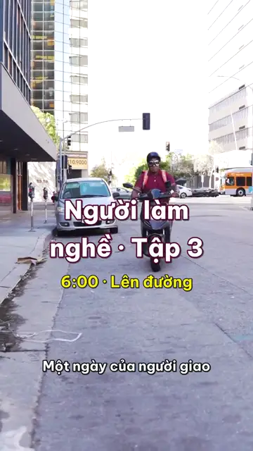Một ngày của người giao hàng: mười tiếng trên xe, hai giờ cao điểm, cuộc gọi không ai nghe
