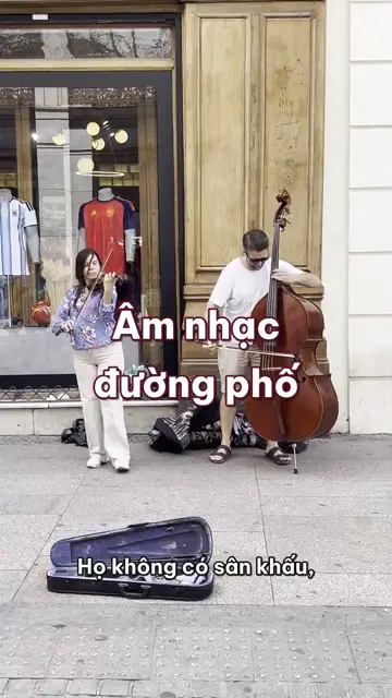 Âm nhạc đường phố: sân khấu không vé, không đèn, chỉ cần một người nghe