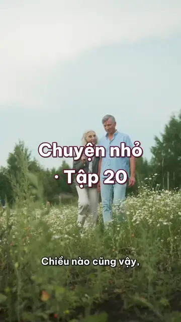 Bó tulip trên bậc cửa và vòng đi bộ năm giờ chiều của hai ông bà nhà cuối phố